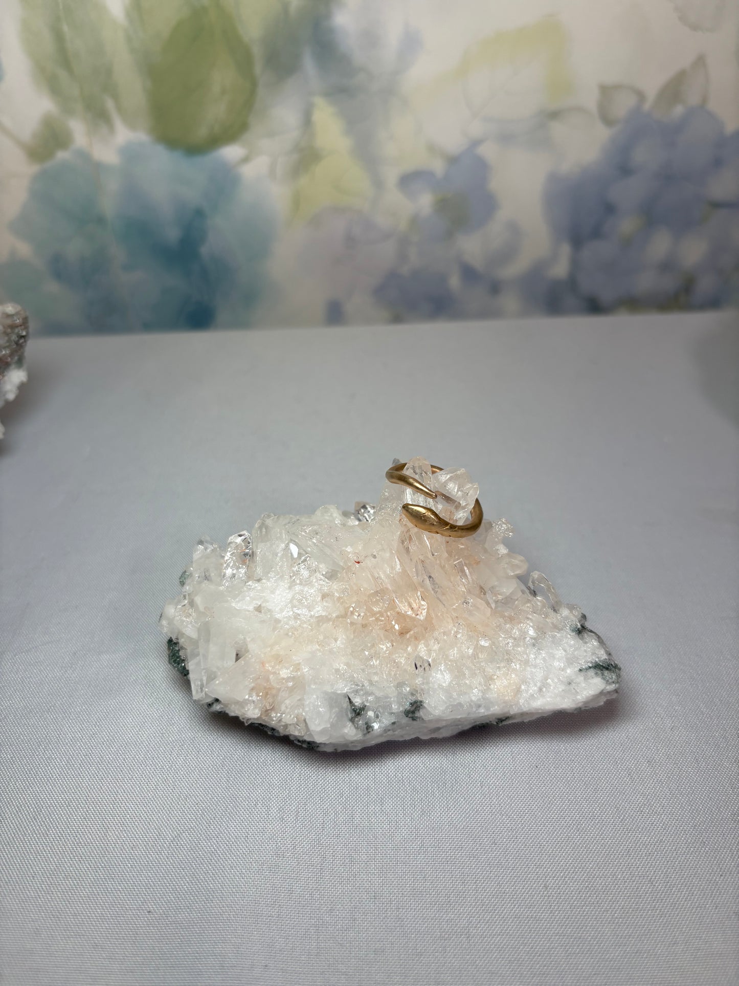 Pink Colombian Quartz + Chlorite 008