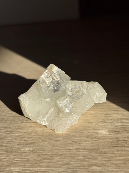 Apophyllite 003