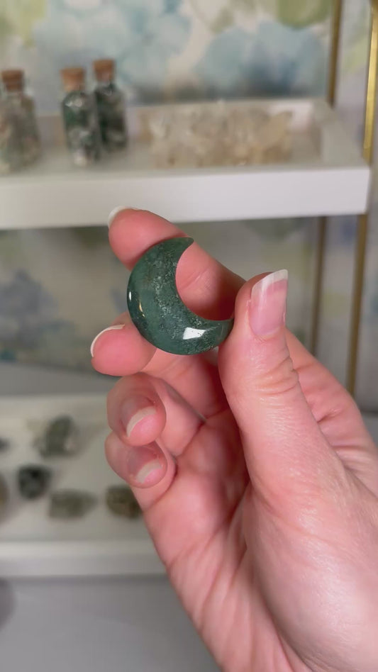 Moss Agate Moon 002