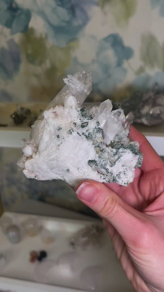 Colombian Quartz + Chlorite 011